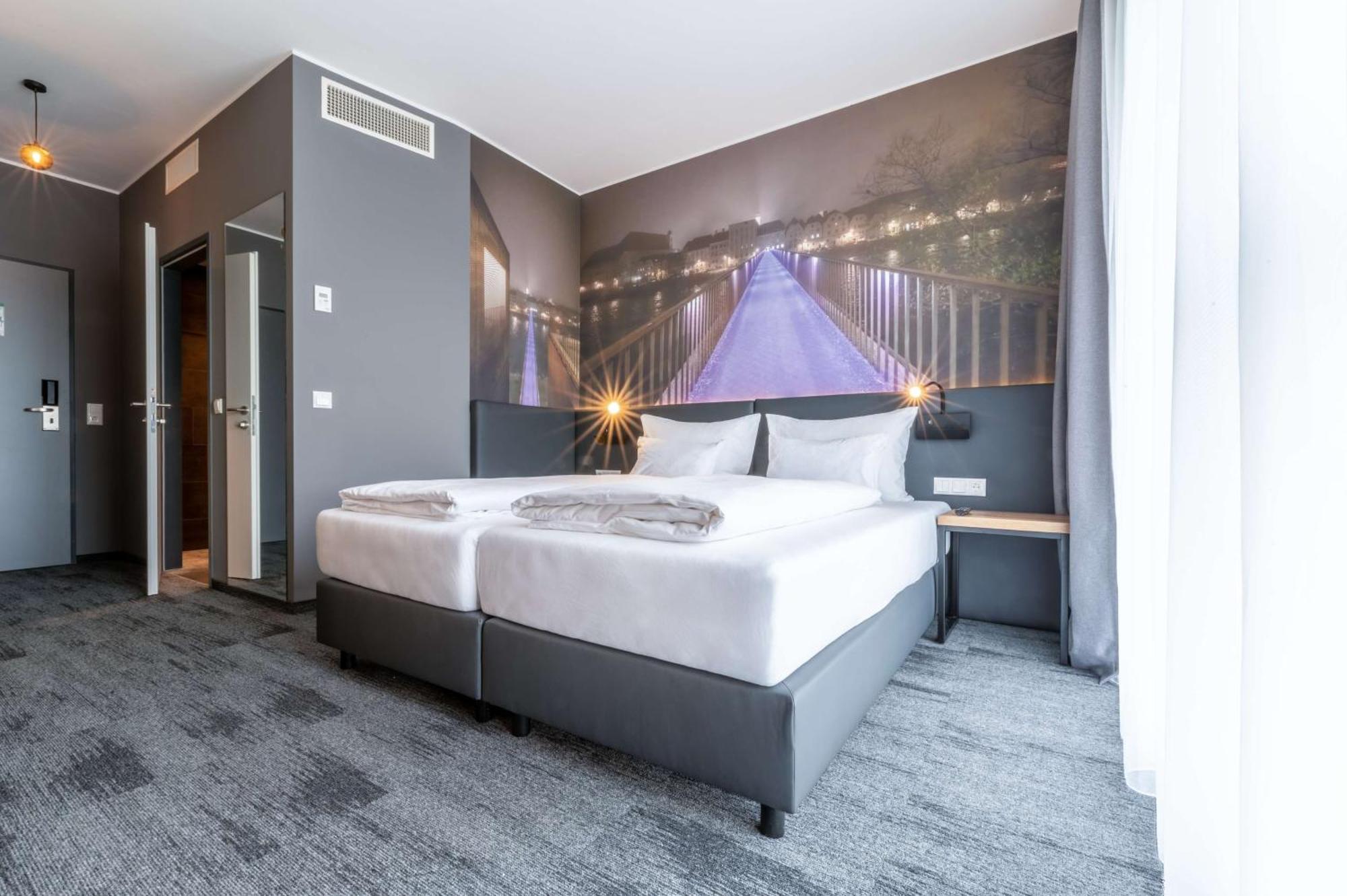 Aiden By Best Western Stadtgut Hotel Steyr - Free Parking Extérieur photo
